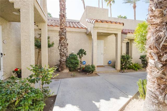 Palm Springs, CA 92264,2700 Lawrence Crossley RD #37