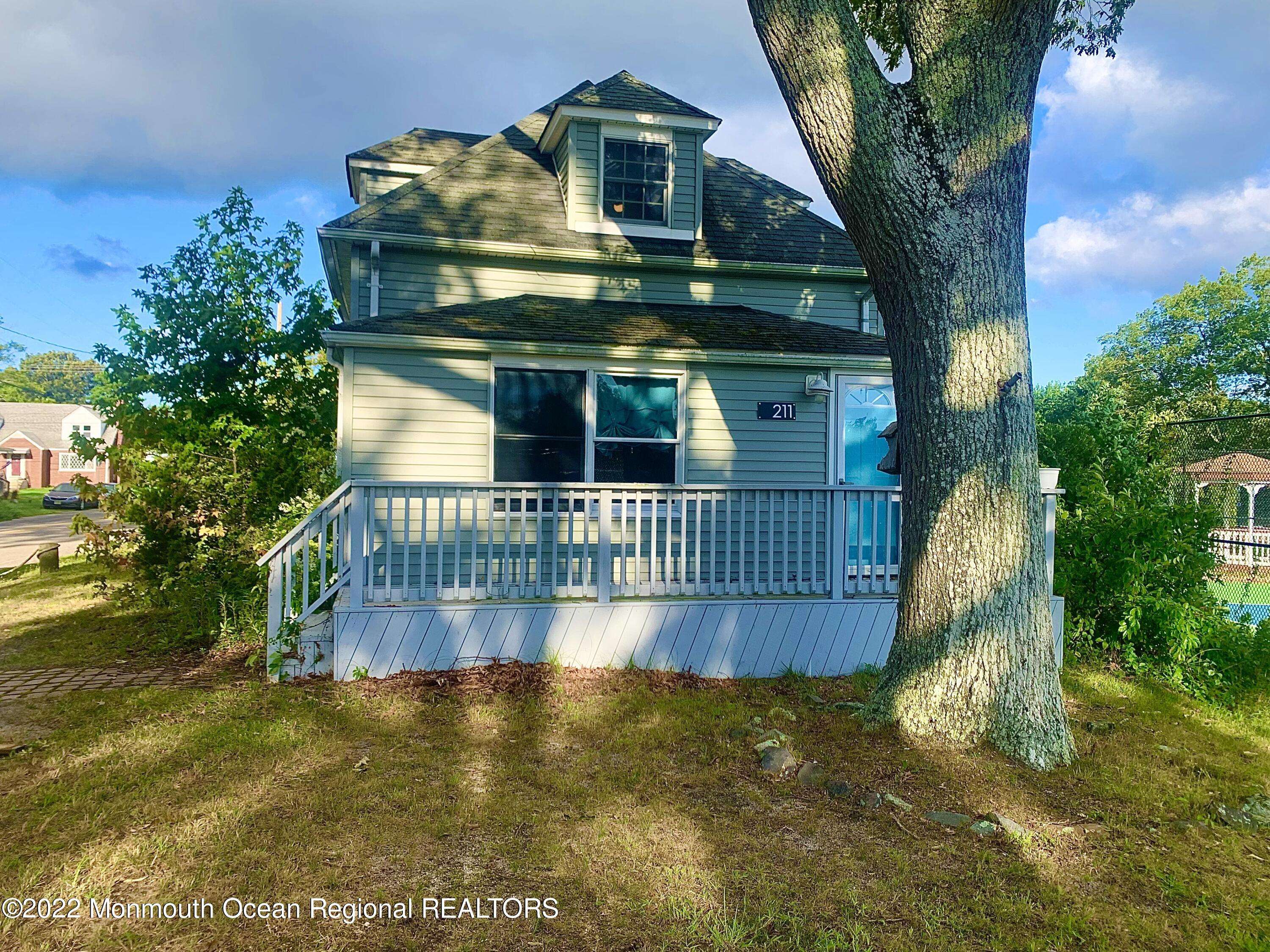 Ocean Gate, NJ 08740,211 E Point Pleasant AVE