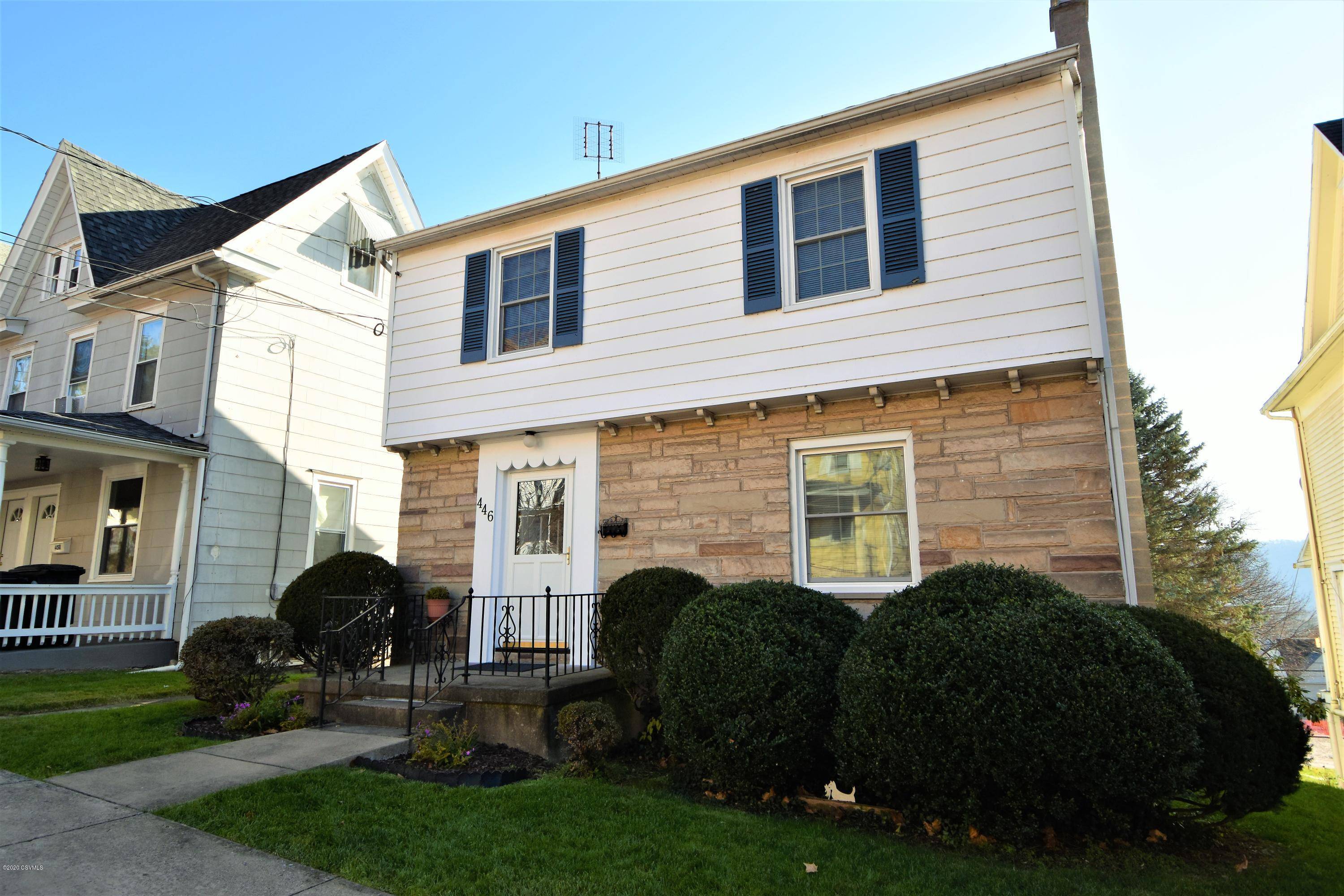 Bloomsburg, PA 17815,446 E 3RD Street