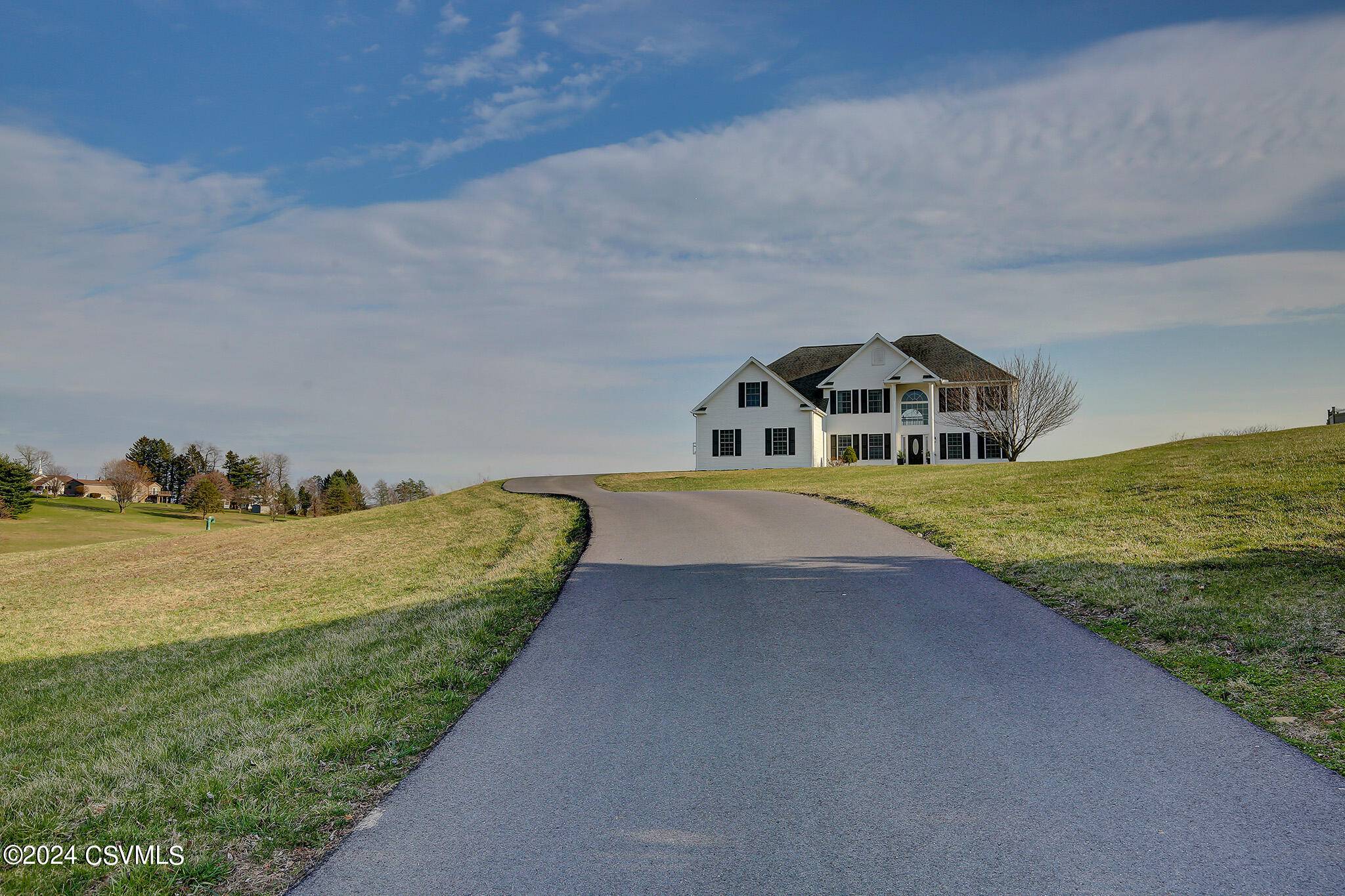 Winfield, PA 17889,175 KRATZERVILLE Road