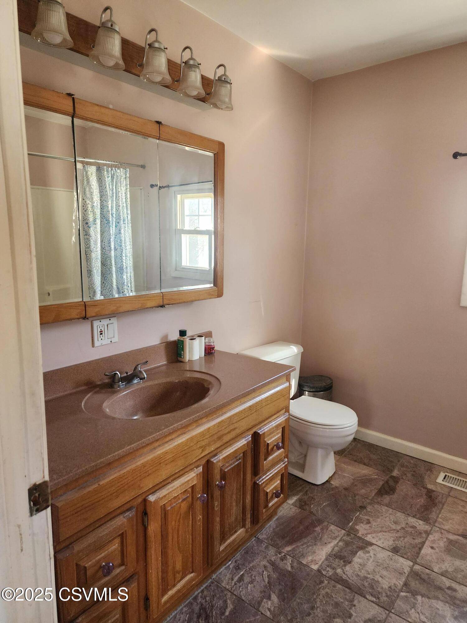 Danville, PA 17821,18 REEDY Street