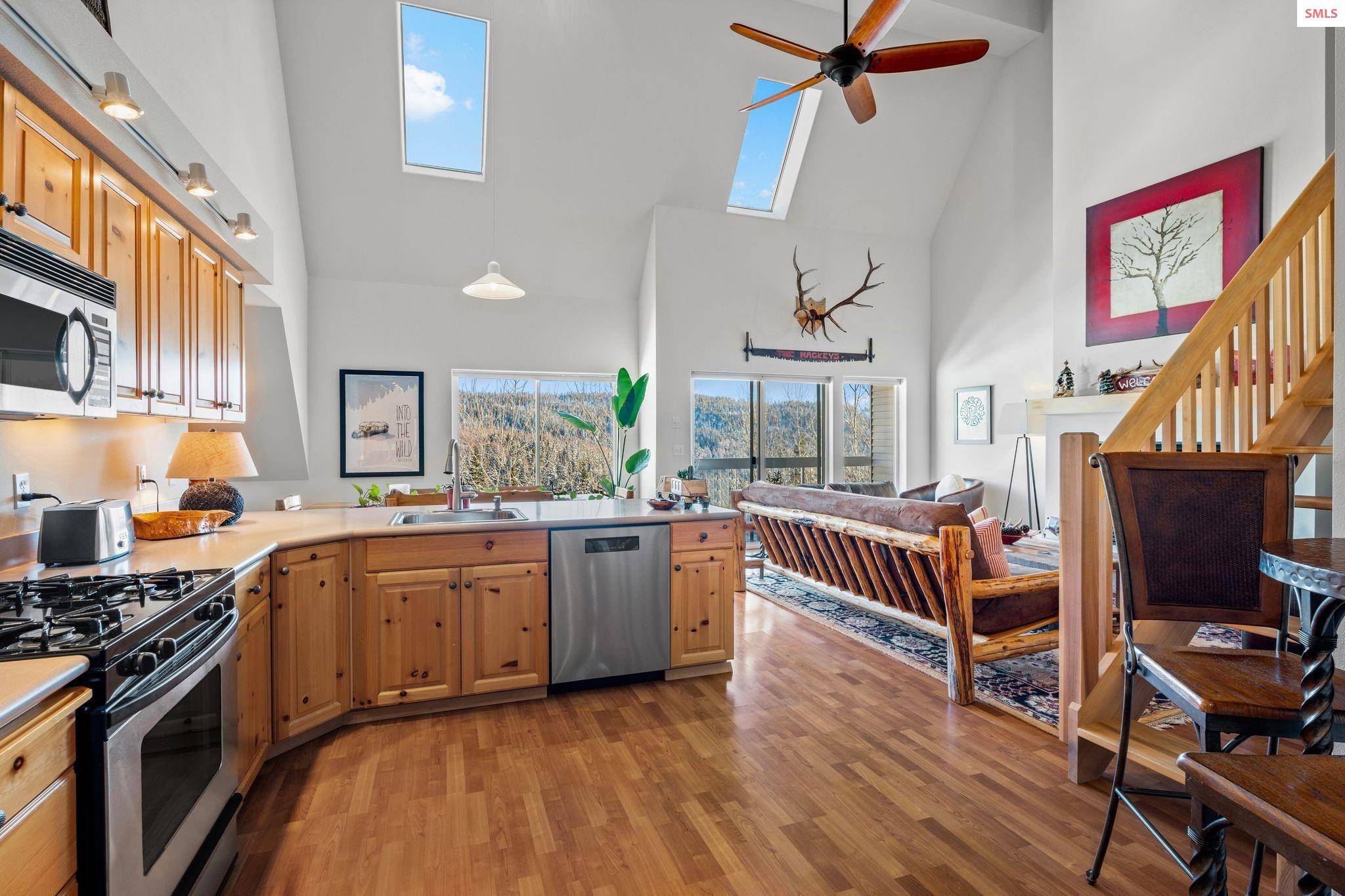 Sandpoint, ID 83864,107 Cornice Ct - Unit 306