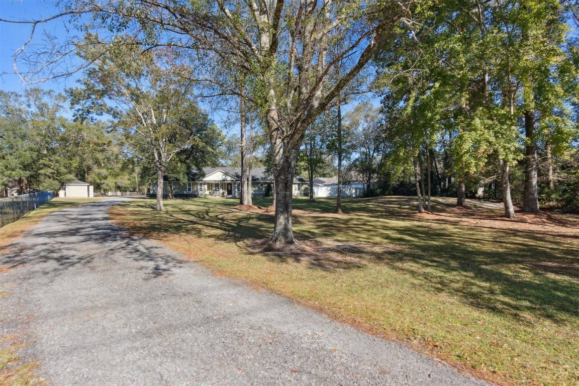 Callahan, FL 32011,450769 STATE ROAD 200