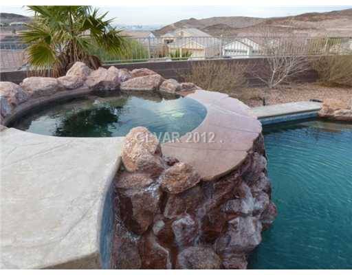 Henderson, NV 89052,2150 MONTANA PINE Drive