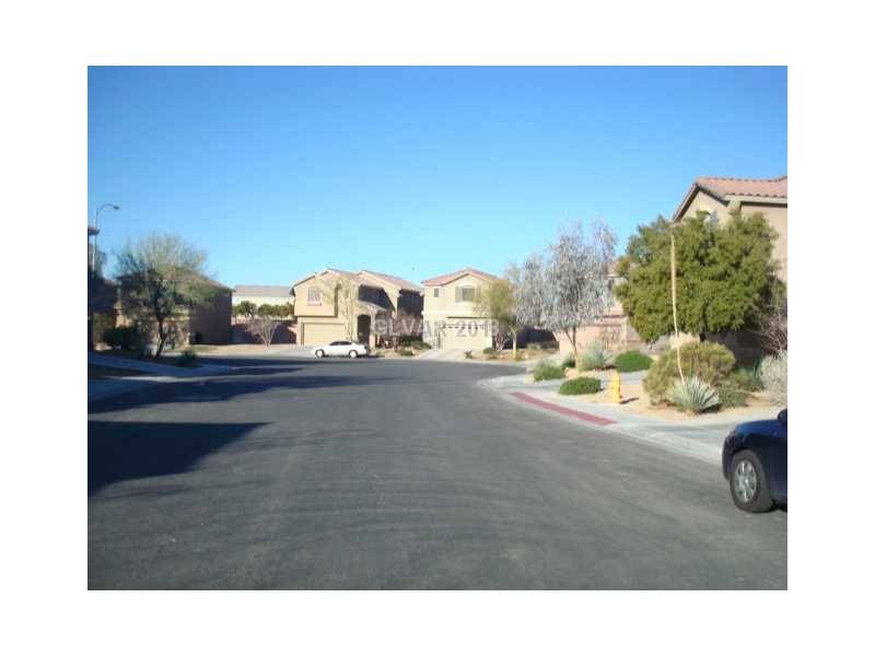 North Las Vegas, NV 89081,528 RIDING CROP Avenue