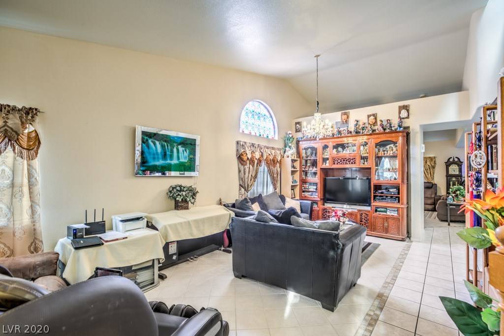 North Las Vegas, NV 89031,5138 Tropical Rain Street