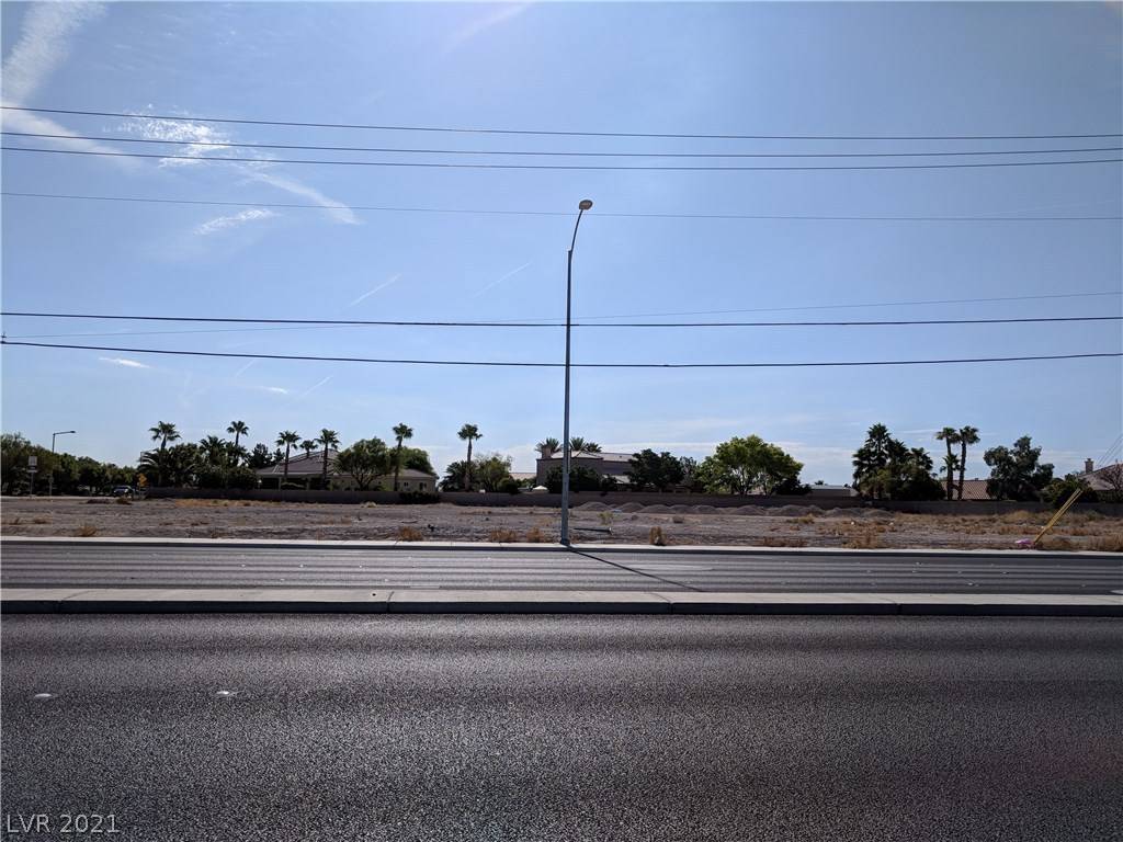 Las Vegas, NV 89131,7806 JONES Boulevard