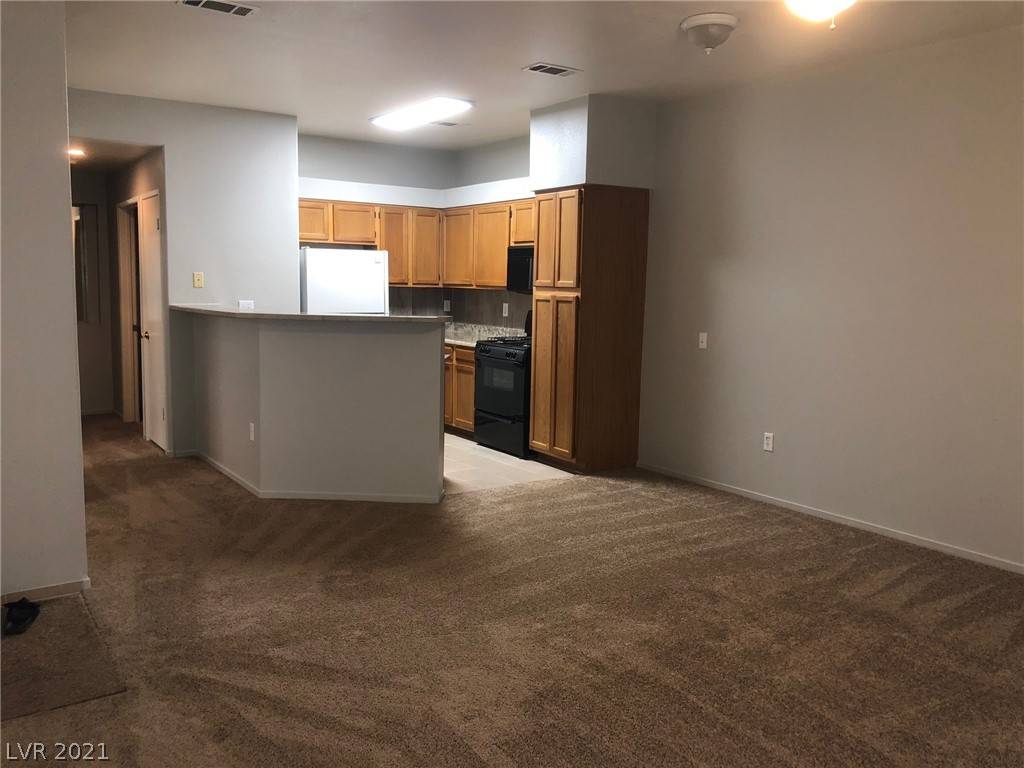 Las Vegas, NV 89103,5415 W Harmon Avenue #1110