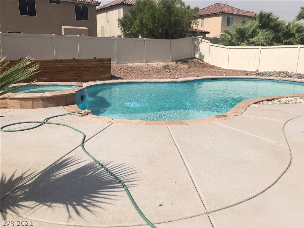 North Las Vegas, NV 89031,5521 Hidden Rainbow Street