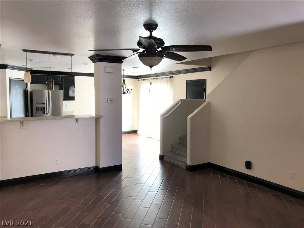 Las Vegas, NV 89139,8392 Bismark Sapphire Street