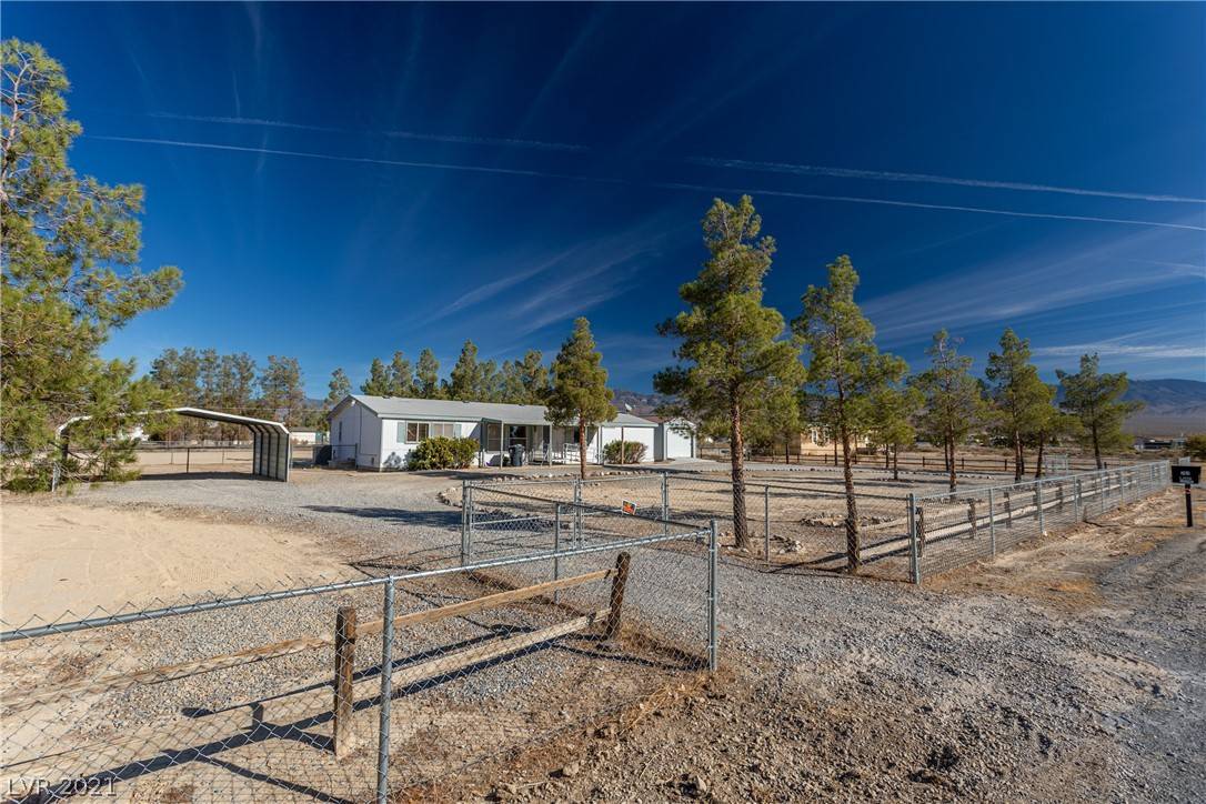 Pahrump, NV 89060,760 Shady Lane