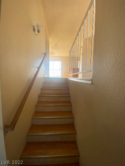 Las Vegas, NV 89121,4664 El Canasta Way