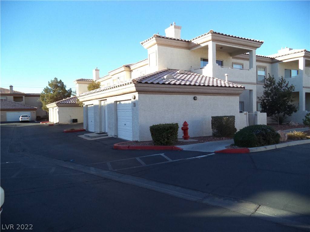 Las Vegas, NV 89108,3601 Spanish Butterfly Street #102