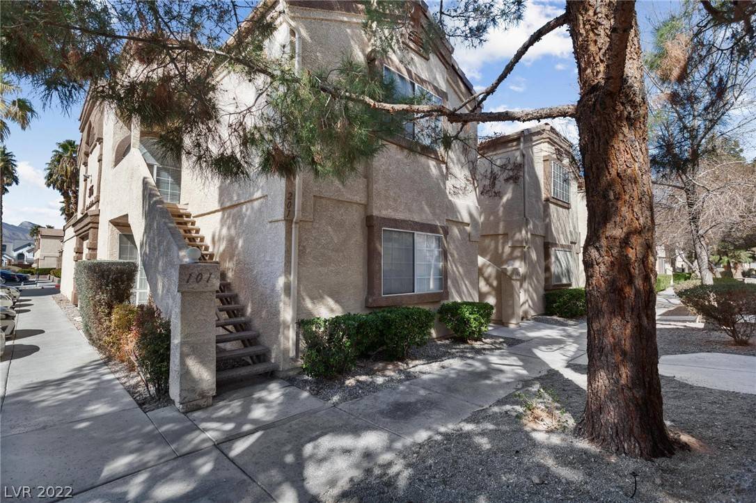 Las Vegas, NV 89129,3636 Angela Robin Street #201