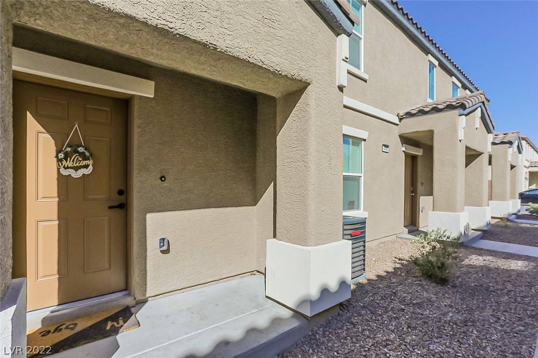 Las Vegas, NV 89115,4494 Rabnor Circle