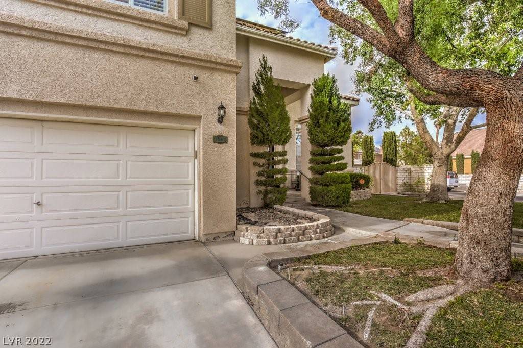 North Las Vegas, NV 89031,1008 Crescent Moon Drive