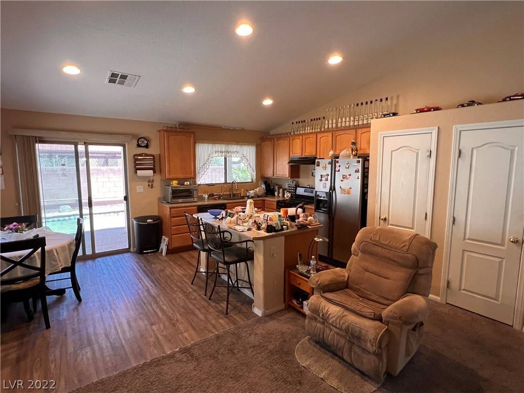 North Las Vegas, NV 89084,636 Claxton Avenue