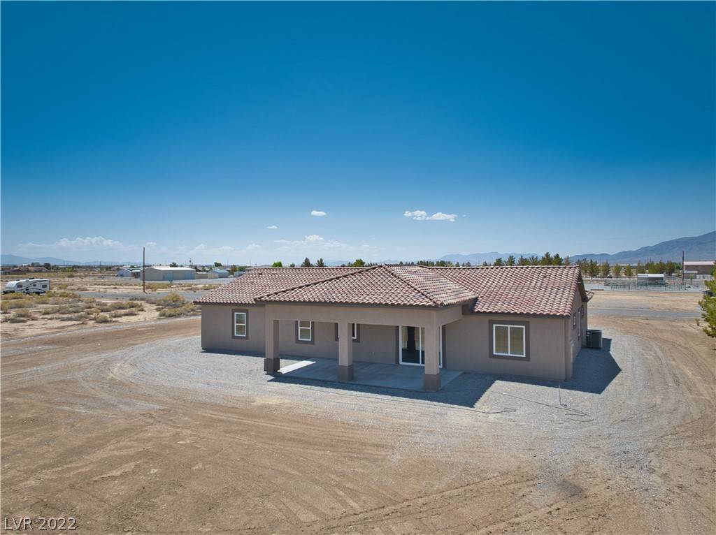 Pahrump, NV 89048,1360 Labrador Street