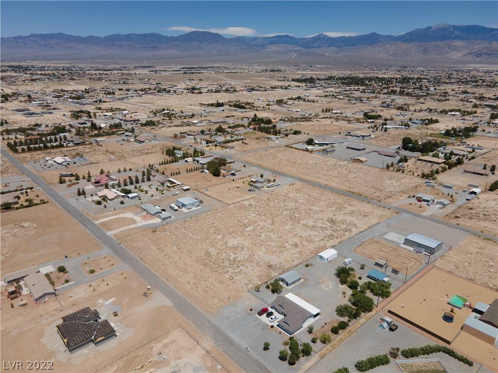 Pahrump, NV 89048,3661 Stirrup Avenue