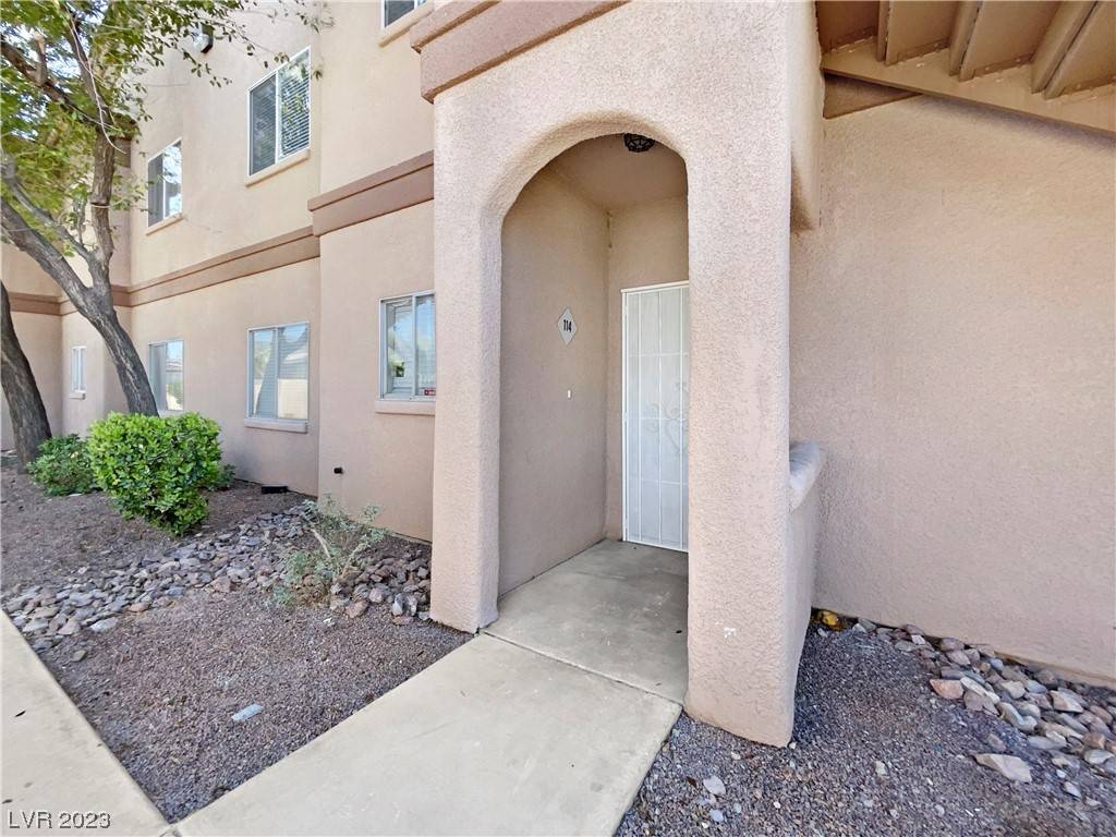 Las Vegas, NV 89122,5750 E Hacienda Avenue #114