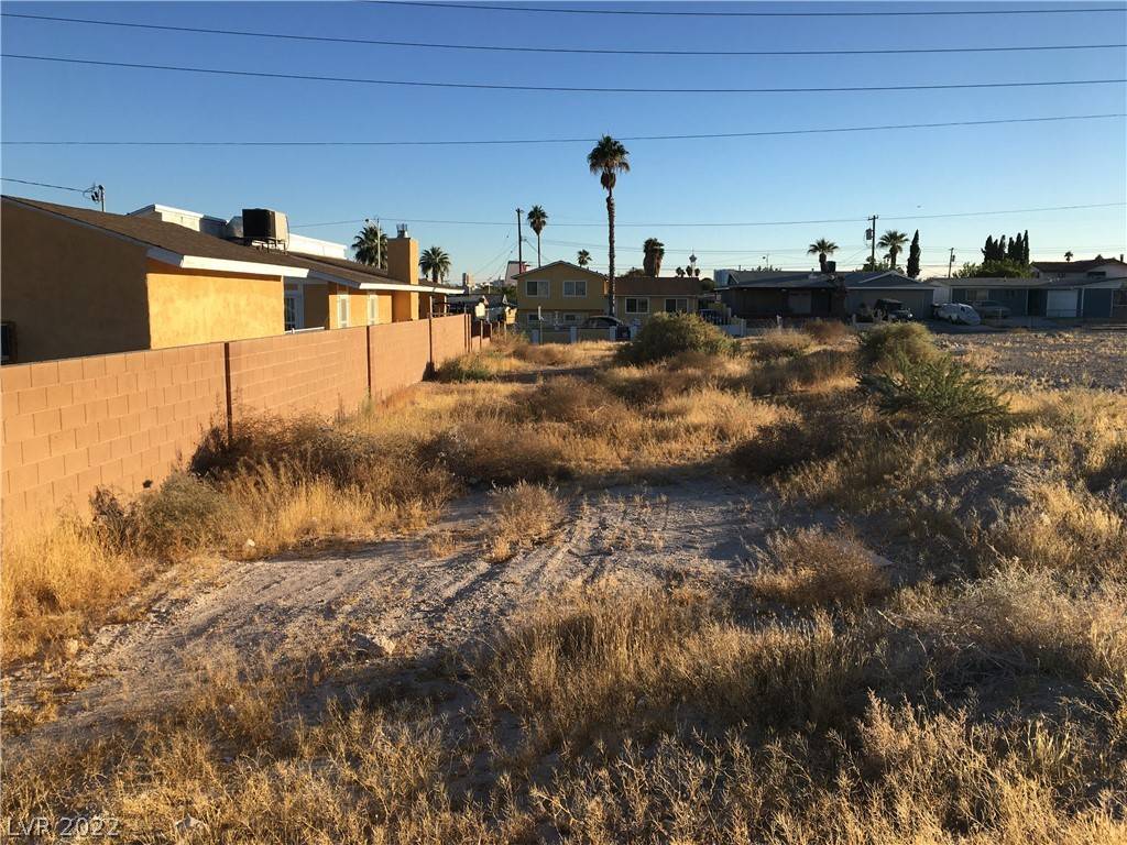 North Las Vegas, NV 89030,2 Miller