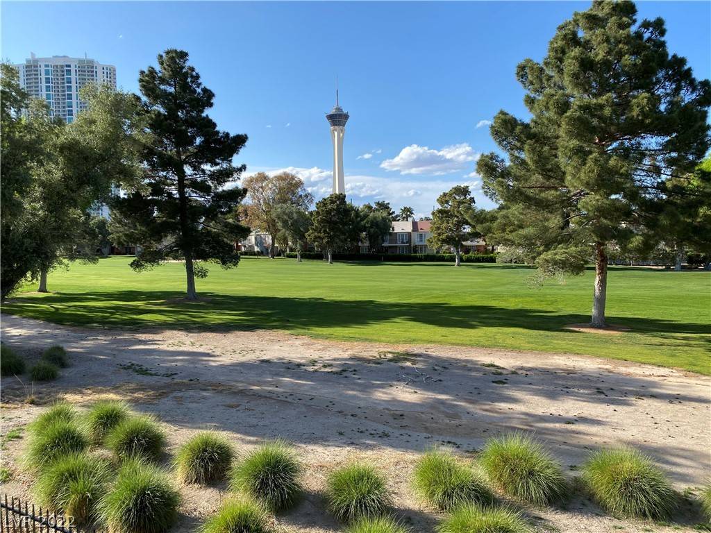 Las Vegas, NV 89109,714 Oakmont #1108