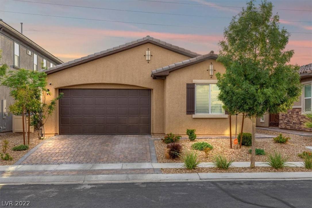 North Las Vegas, NV 89081,5445 White Barn Court