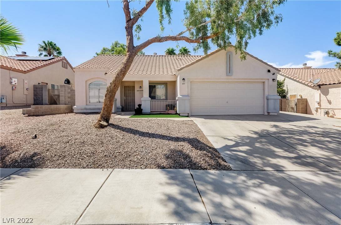 Henderson, NV 89015,611 Lively Fiesta Way