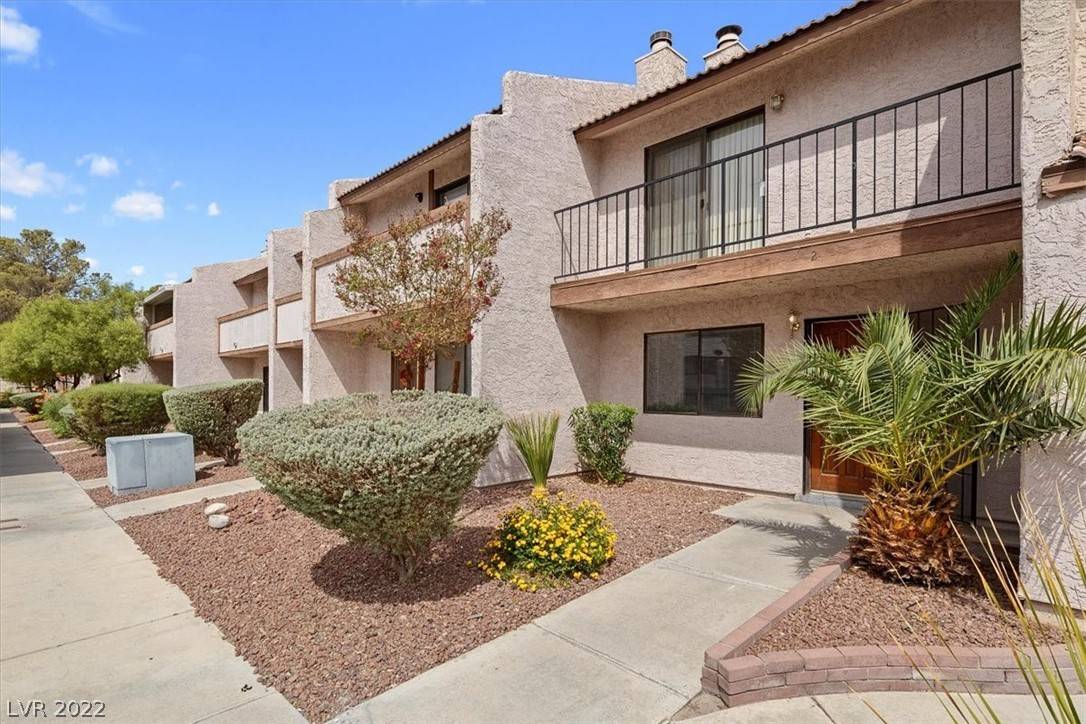 Las Vegas, NV 89103,5240 Janfred Court #2