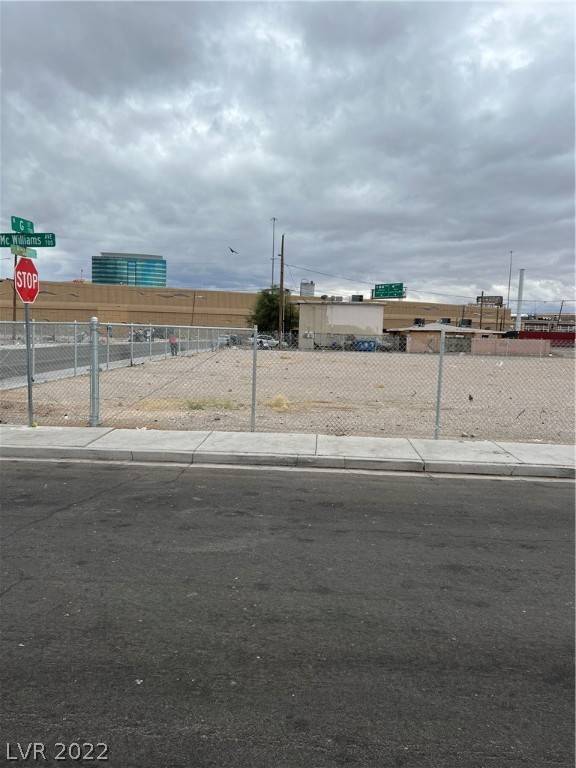 Las Vegas, NV 89106,701 W McWilliams Avenue