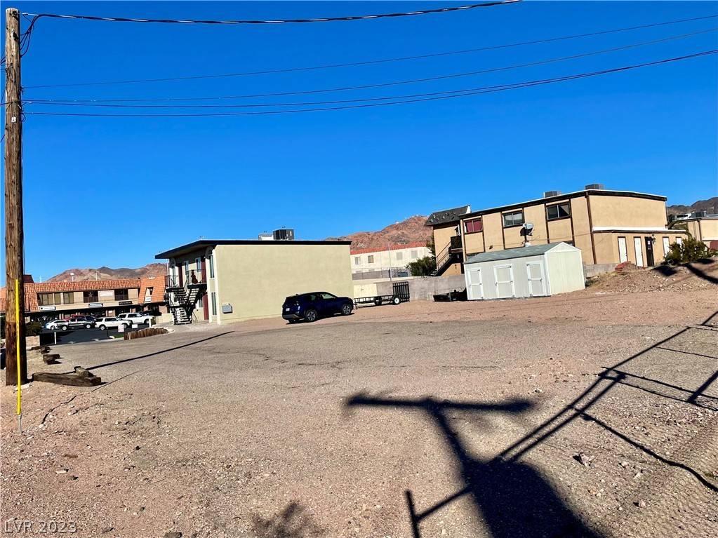 Boulder City, NV 89005,525 Fir Street