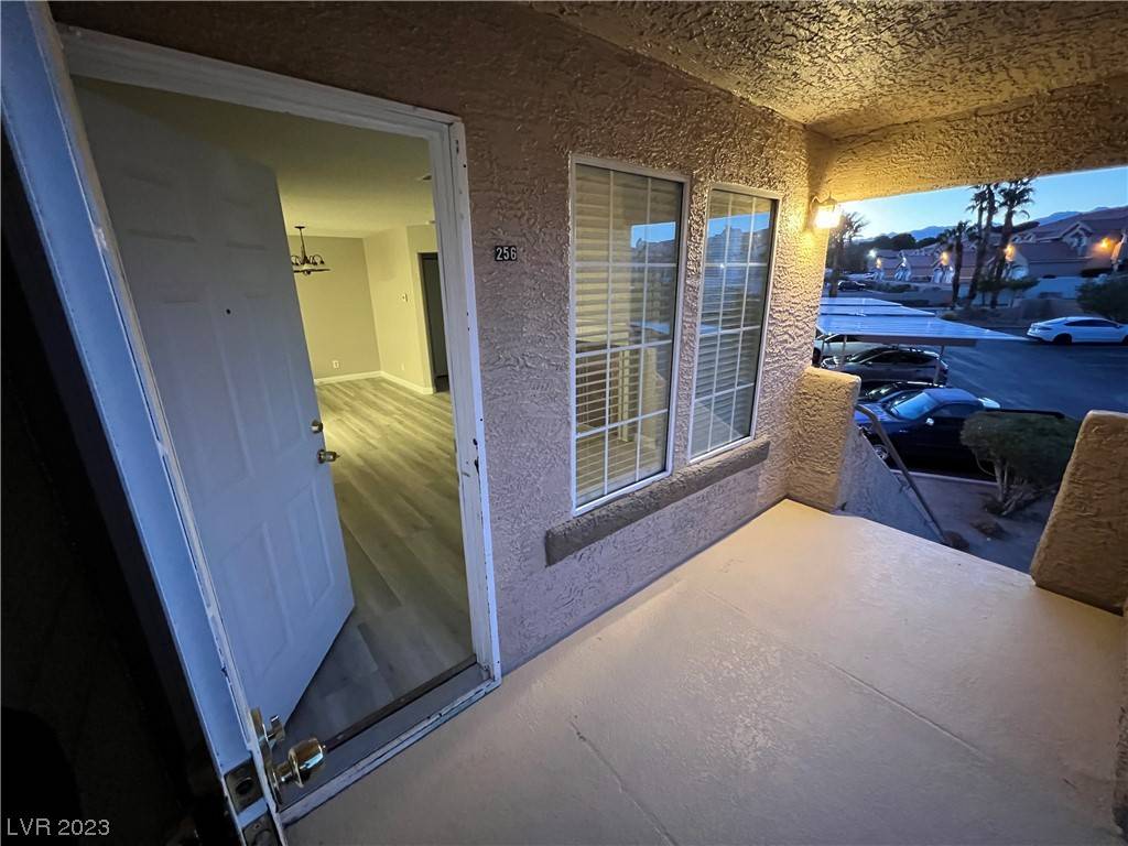 Las Vegas, NV 89117,3450 Erva Street #256