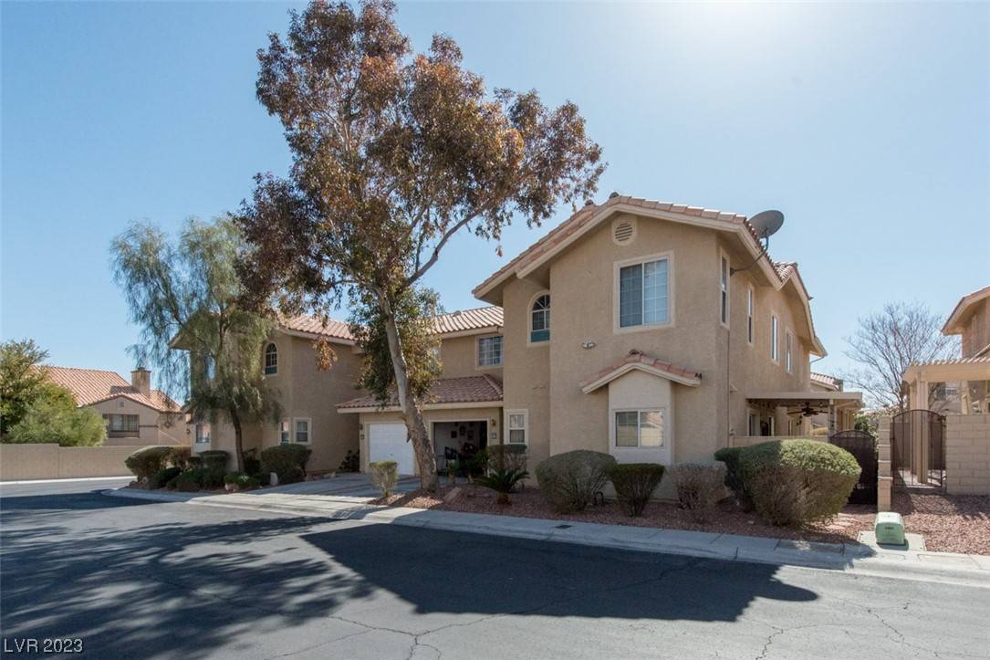 Las Vegas, NV 89117,9273 Scenic Mountain Lane