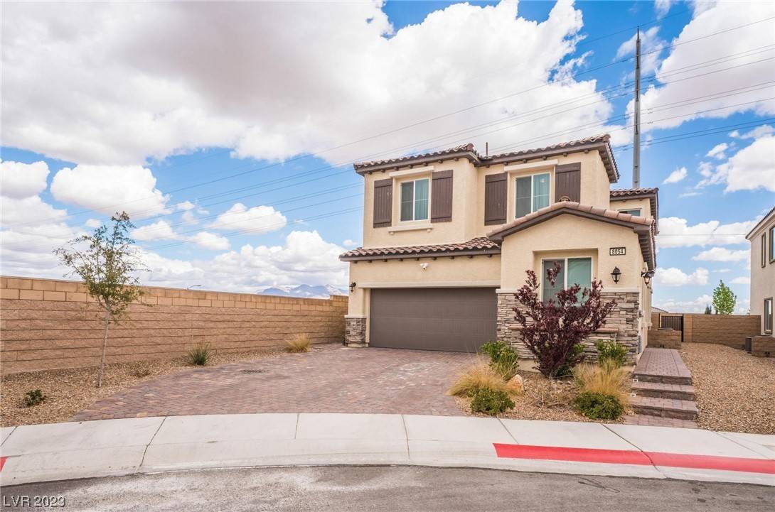 Las Vegas, NV 89166,8054 Foxfield Springs Street