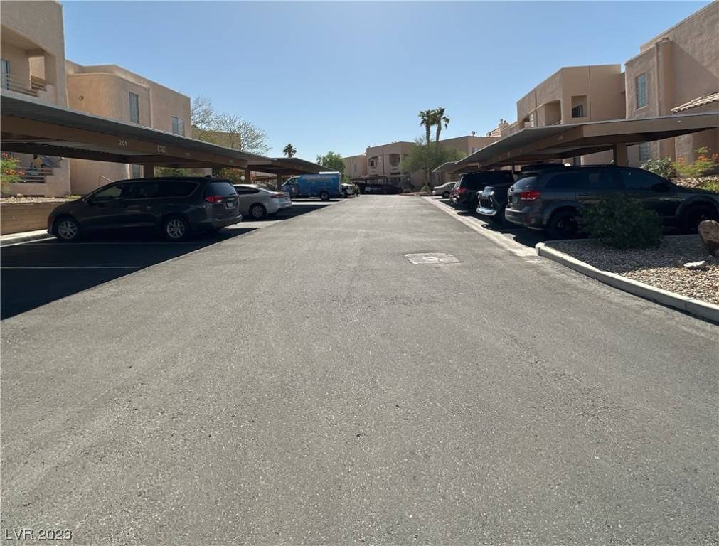 Laughlin, NV 89029,2242 Aspen Mirror Way #201