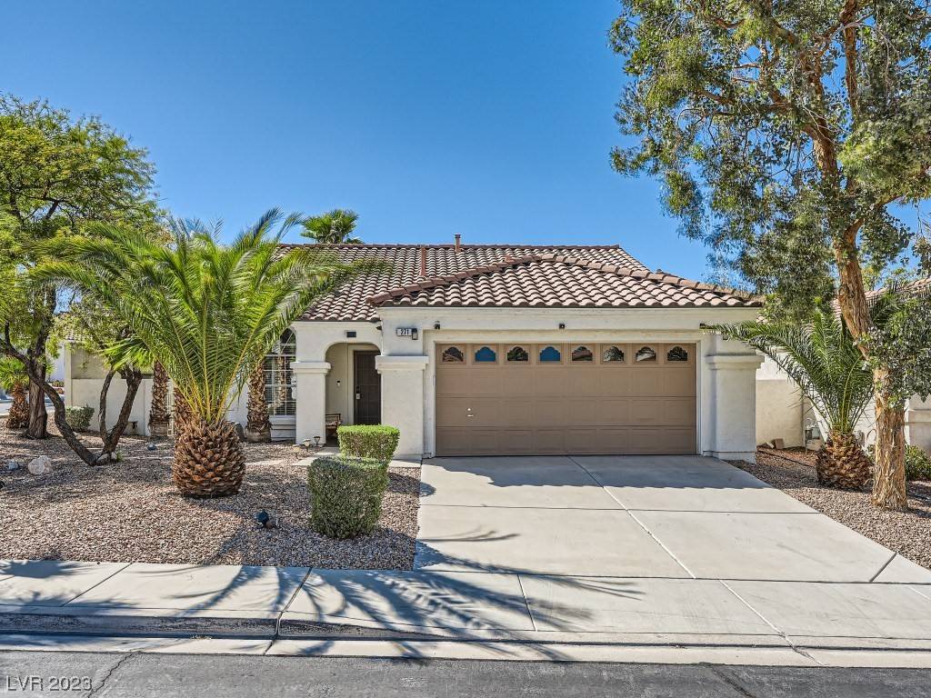 Henderson, NV 89012,271 Cattlebaron Terrace