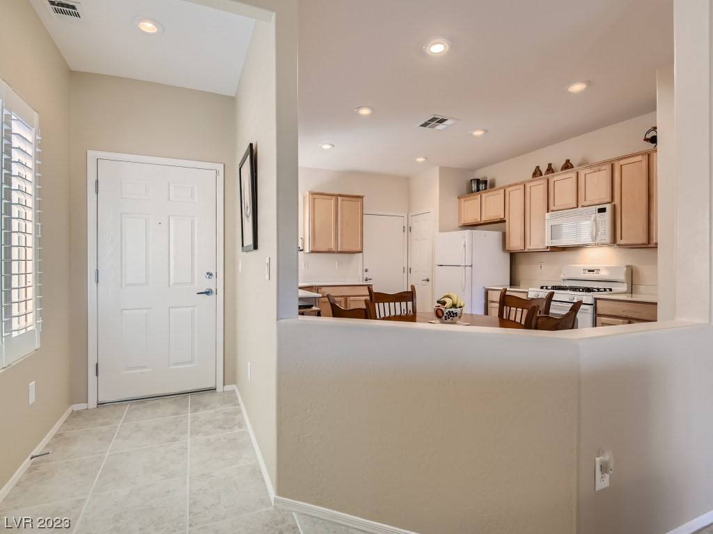 North Las Vegas, NV 89084,3408 Herring Gull Lane