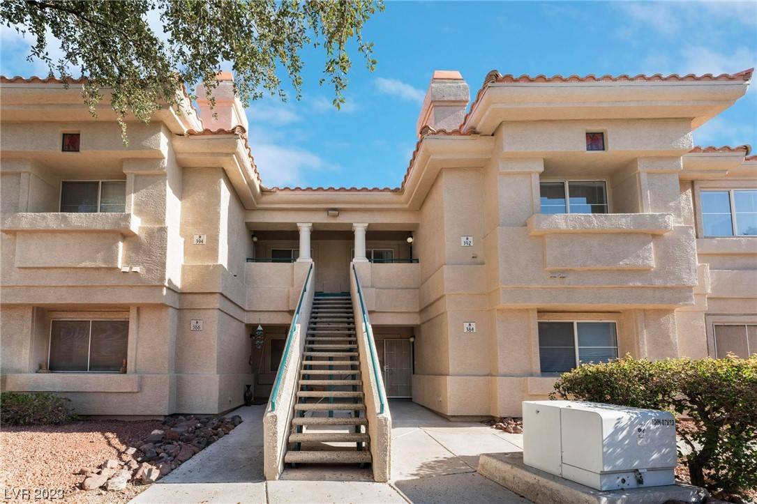 Henderson, NV 89014,392 Manti Place #392