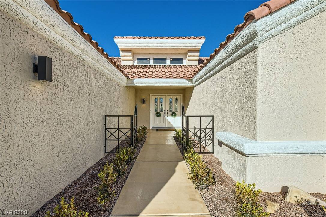 Las Vegas, NV 89134,8504 Silkwood Court