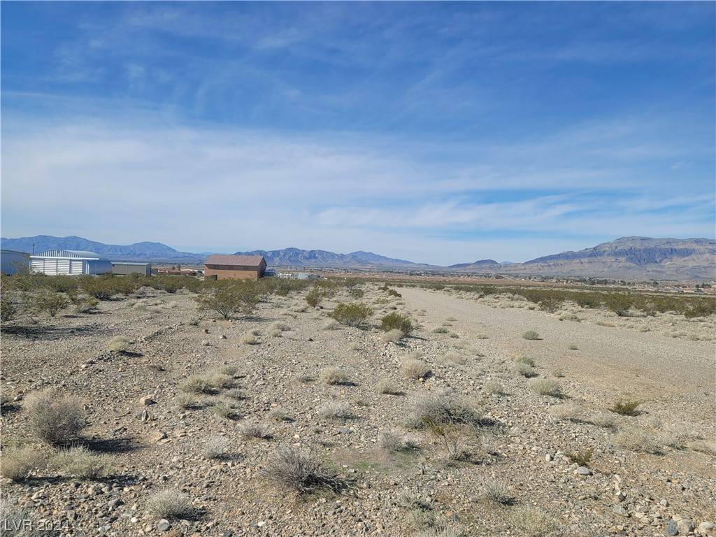 Pahrump, NV 89060,1361 E Cockpit Place