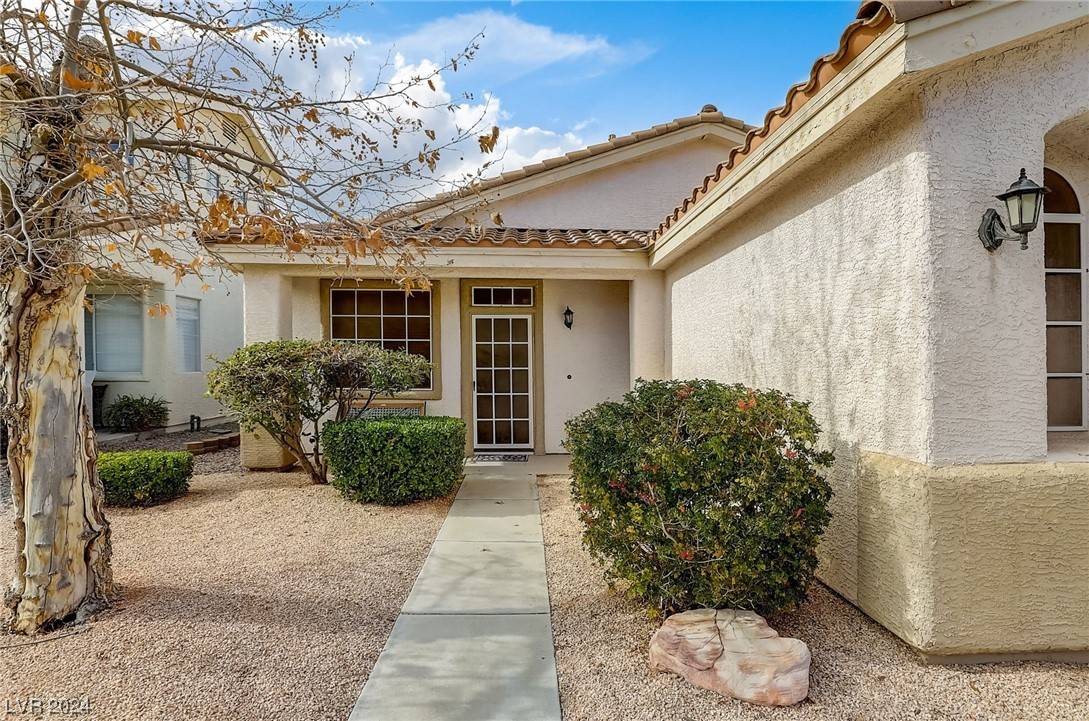 Henderson, NV 89052,2560 Swans Chance Avenue