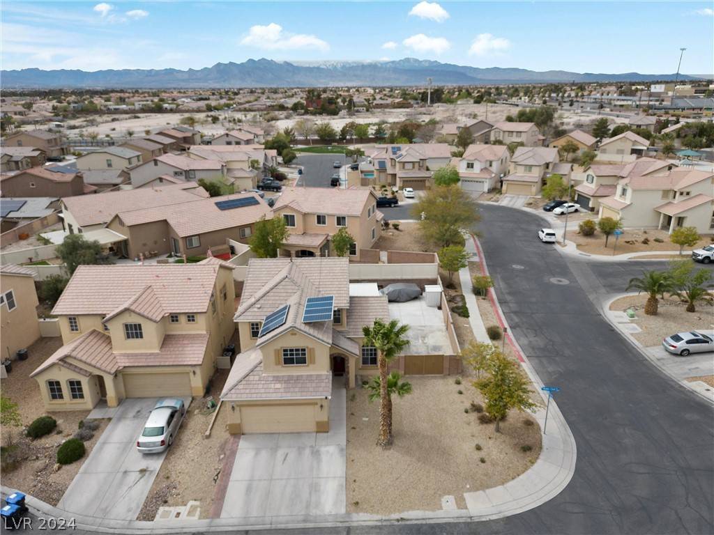 North Las Vegas, NV 89081,5119 Veeder Crest Street