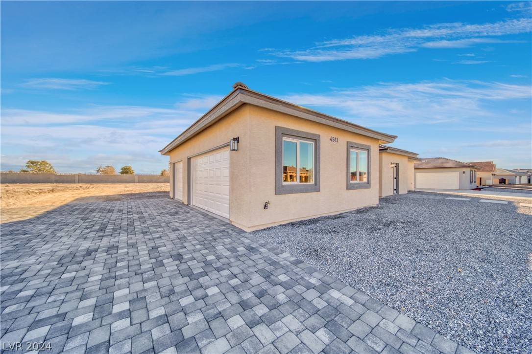 Pahrump, NV 89061,4941 Stubblefield Drive