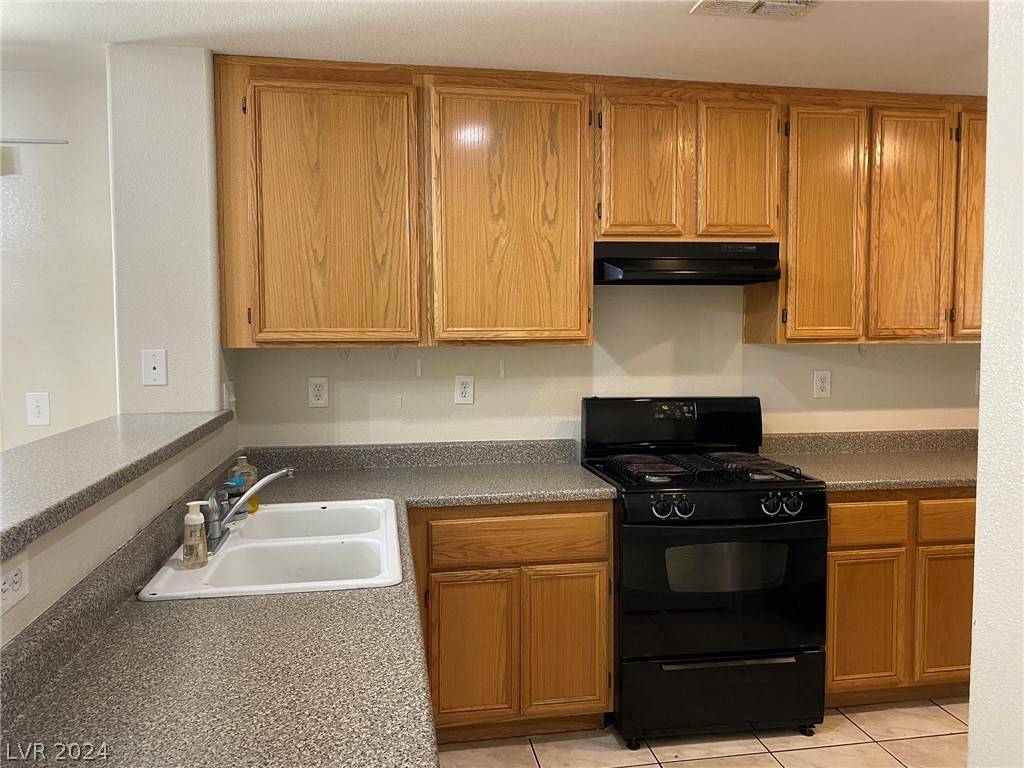 Las Vegas, NV 89129,4137 Buckland Court