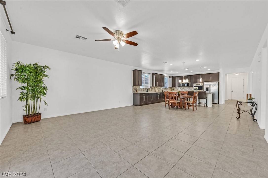 North Las Vegas, NV 89032,2512 Splendid Manor Court