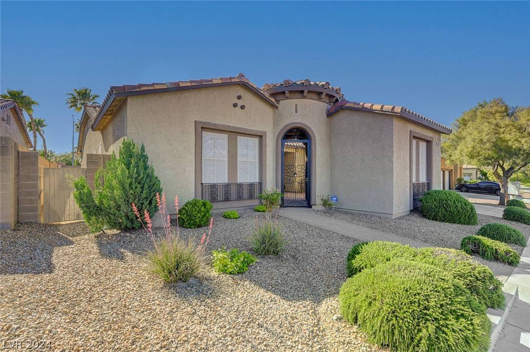 Las Vegas, NV 89113,7771 Galloping Hills Street