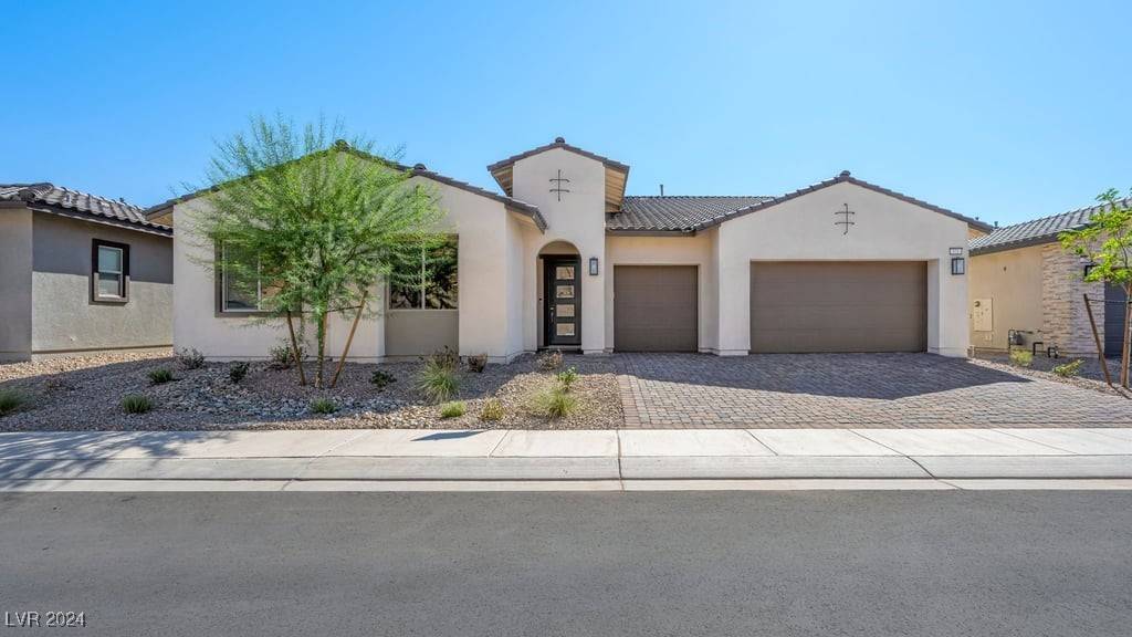 Henderson, NV 89011,371 Portus Delphini Court