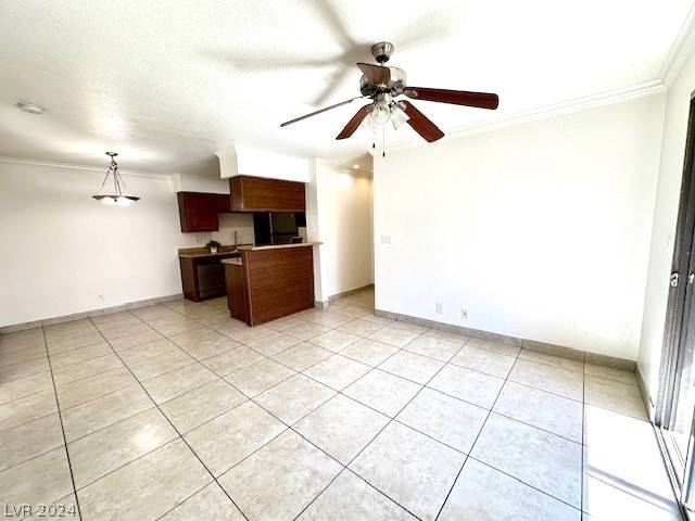 Las Vegas, NV 89121,3135 S Mojave Road #231