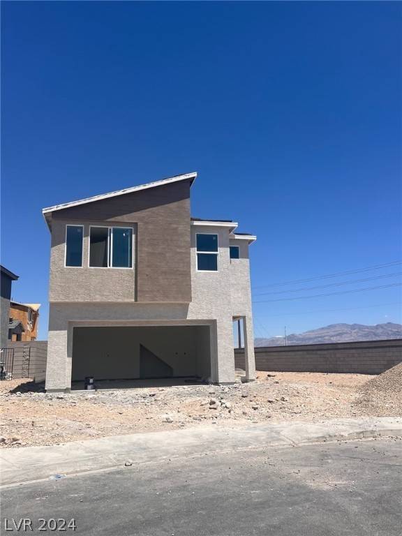 Las Vegas, NV 89166,10136 Handline Chute Street