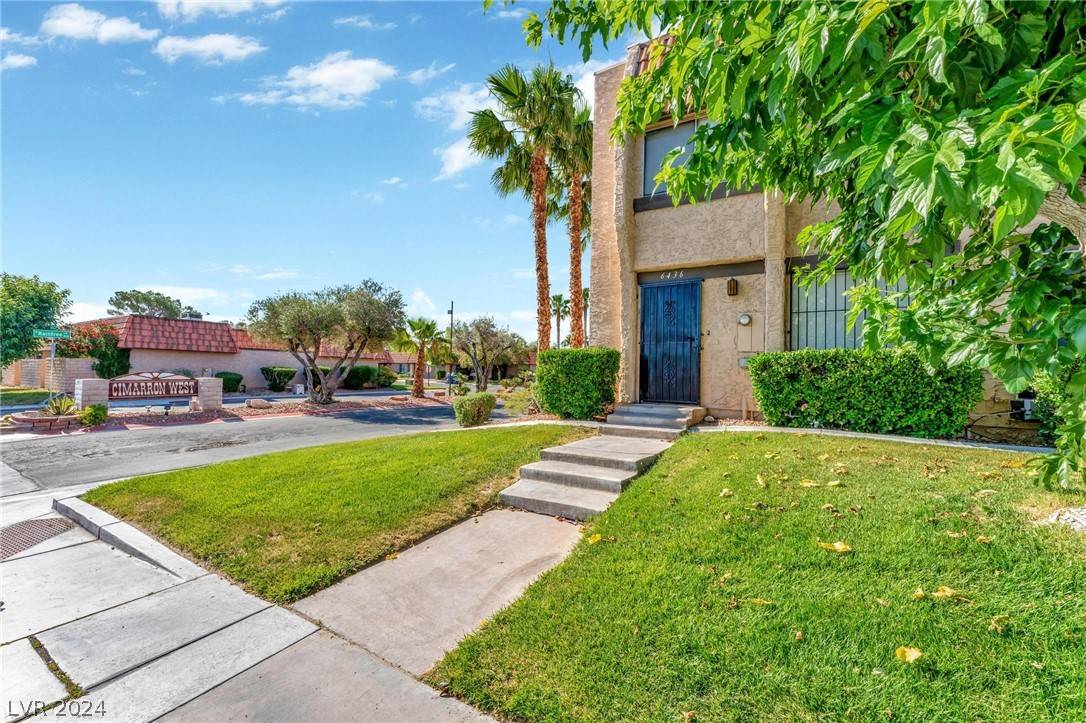 Las Vegas, NV 89107,6436 Ironbark Lane